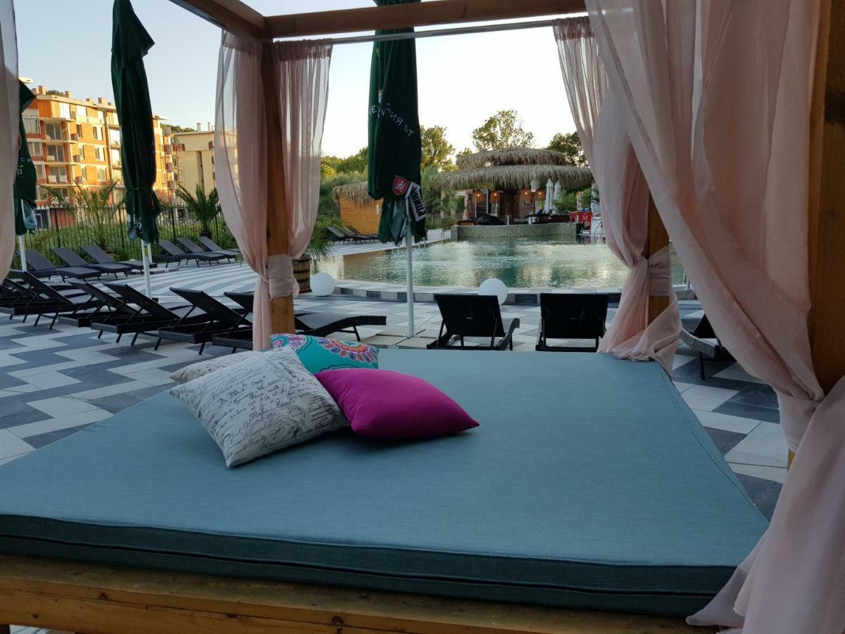 Allure Beach Resort Aparthotel Primorsko Exterior photo